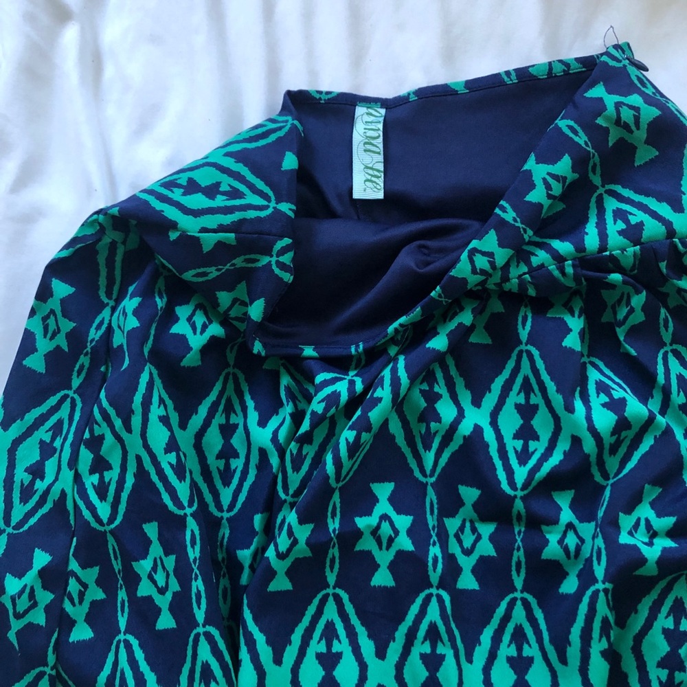 Franchescas skirt size small